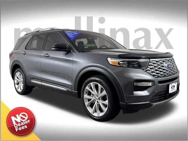 Photo of 2024 Carbonized Gray Metallic Ford Explorer
