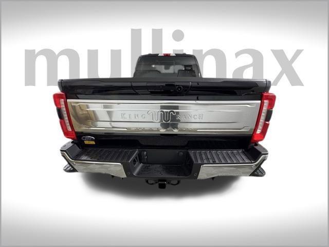 Photo of 2025 Agate Black Metallic Ford F-250