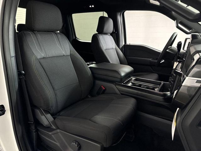 Photo of 2025 Oxford White Ford F-150