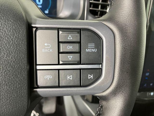 Photo of 2025 Gray Metallic Ford F-150 Lightning