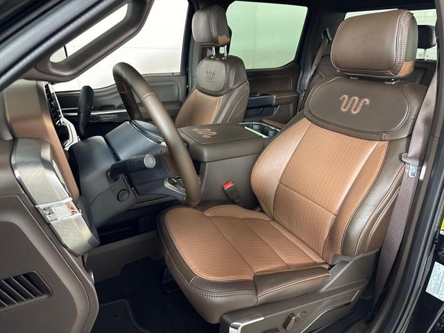 Photo of 2025 Black Ford F-350