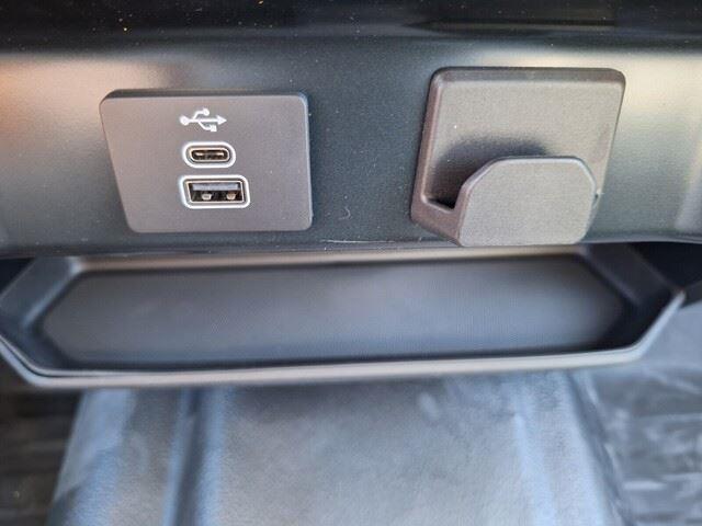 Photo of 2025 OXFORD WHITE Ford F-150