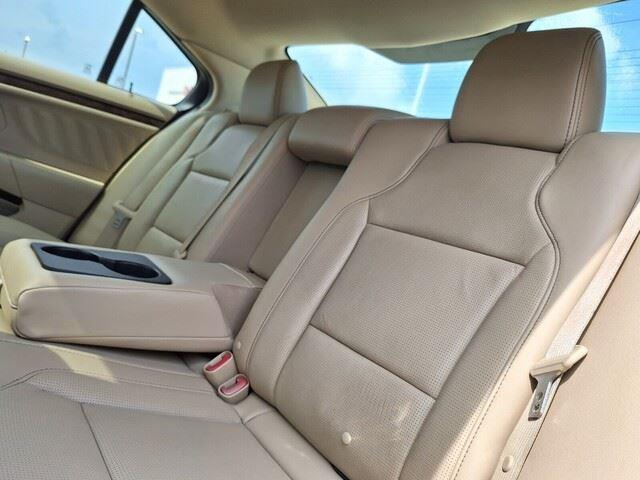 Photo of 2019 AGATE BLACK Ford Taurus