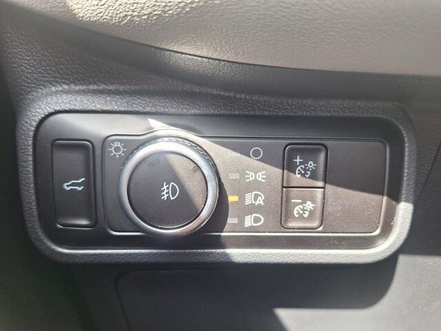 Photo of 2025 STAR WHITE MET TRI-COAT Ford Explorer