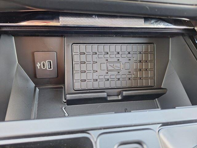Photo of 2025 Carbonized Gray Metallic Ford F-150 Lightning