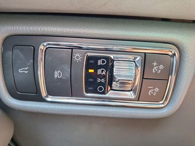 Photo of 2021 PRISTINE WHITE Lincoln Aviator