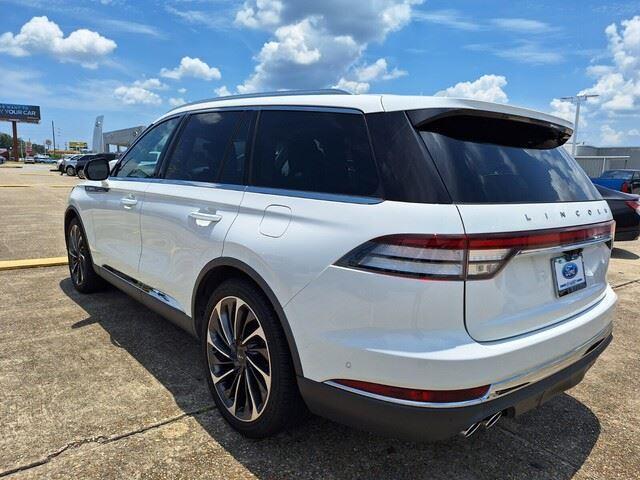 Photo of 2021 PRISTINE WHITE Lincoln Aviator