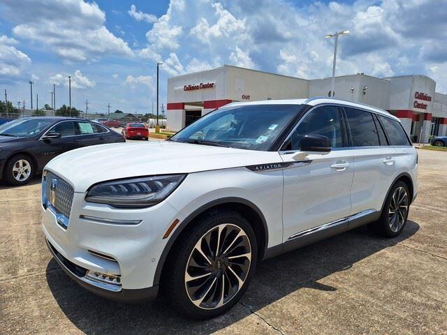 Photo of 2021 PRISTINE WHITE Lincoln Aviator