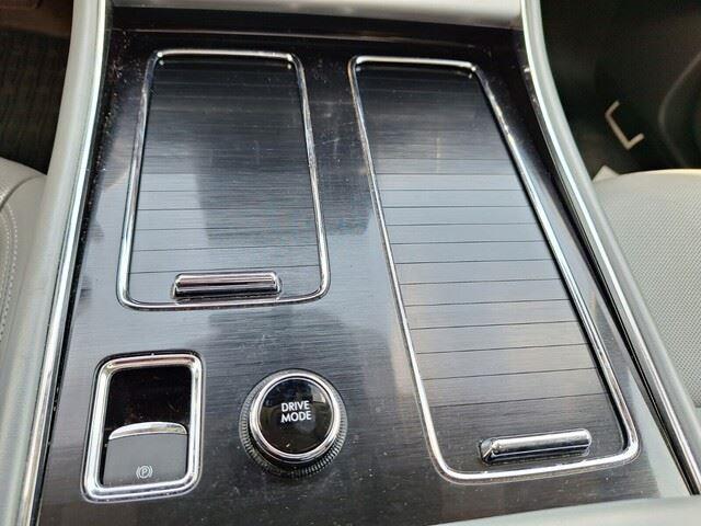 Photo of 2021 PRISTINE WHITE Lincoln Aviator