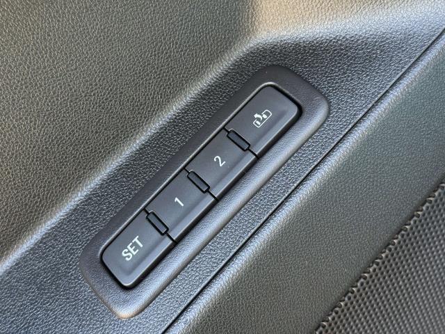 Photo of 2019 Nightfall Gray Metallic Chevrolet Equinox