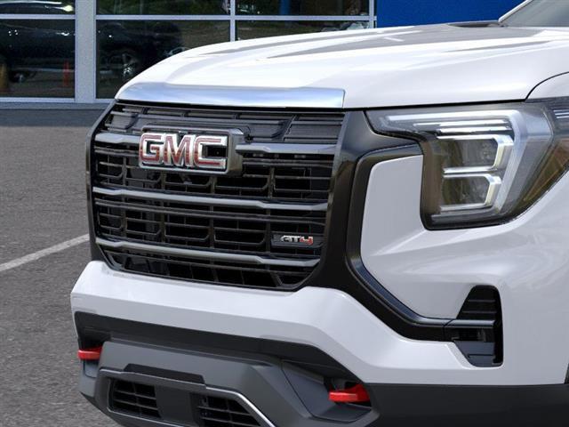 Photo of 2026 Summit White GMC Terrain