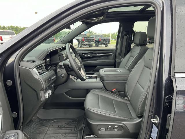 Photo of 2024 Titanium Rush Metallic GMC Yukon XL