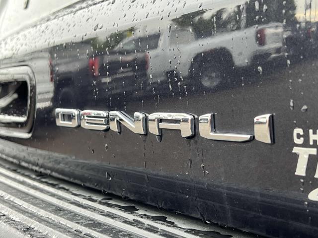 Photo of 2024 Titanium Rush Metallic GMC Yukon XL