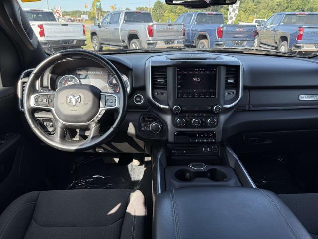 Photo of 2019 Diamond Black Crystal Pearlcoat RAM 1500
