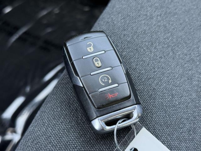 Photo of 2019 Diamond Black Crystal Pearlcoat RAM 1500