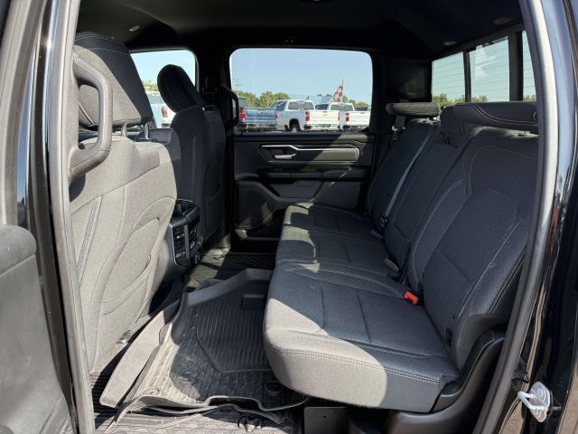 Photo of 2019 Diamond Black Crystal Pearlcoat RAM 1500