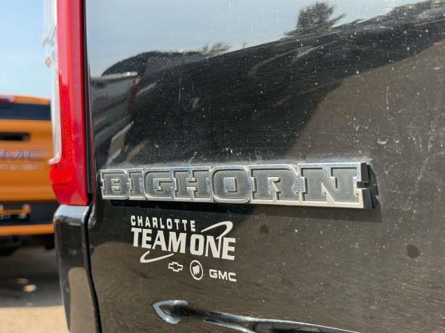 Photo of 2019 Diamond Black Crystal Pearlcoat RAM 1500