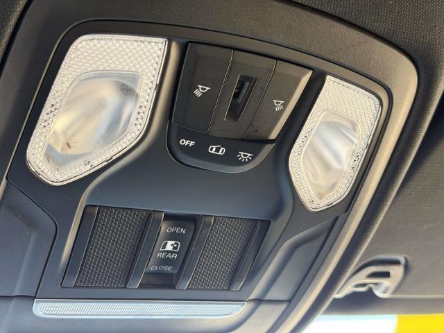 Photo of 2019 Diamond Black Crystal Pearlcoat RAM 1500