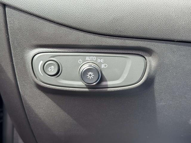 Photo of 2022 Mosaic Black Metallic Chevrolet Equinox