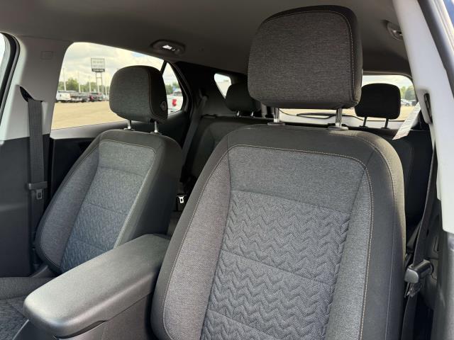 Photo of 2022 Mosaic Black Metallic Chevrolet Equinox