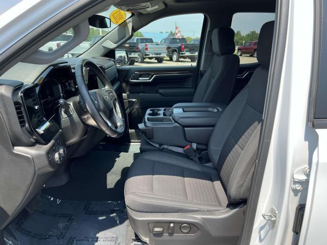 Photo of 2023 Summit White Chevrolet Silverado 1500
