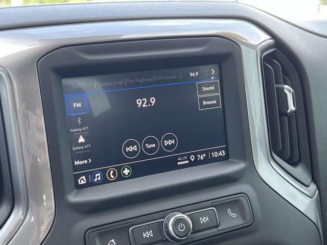 Photo of 2024 Black Chevrolet Silverado 2500