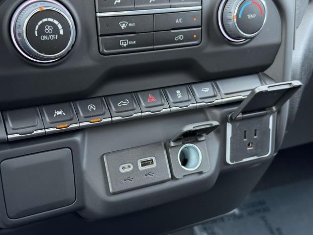 Photo of 2022 Glacier Blue Metallic Chevrolet Silverado 1500