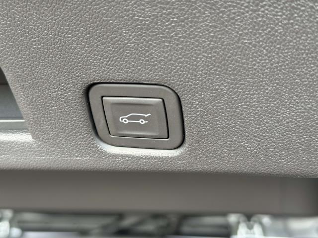 Photo of 2024 Sterling Gray Metallic Chevrolet Traverse