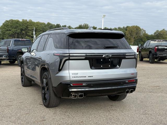Photo of 2024 Sterling Gray Metallic Chevrolet Traverse