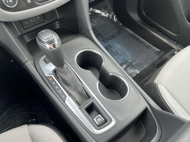 Photo of 2021 Summit White Chevrolet Equinox