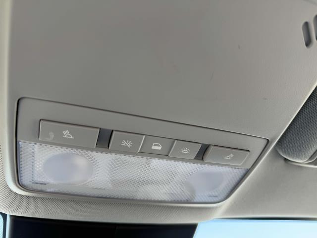 Photo of 2017 Silver Ice Metallic Chevrolet Trax
