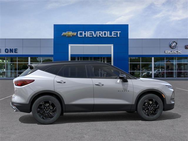Photo of 2025 Sterling Gray Metallic Chevrolet Blazer