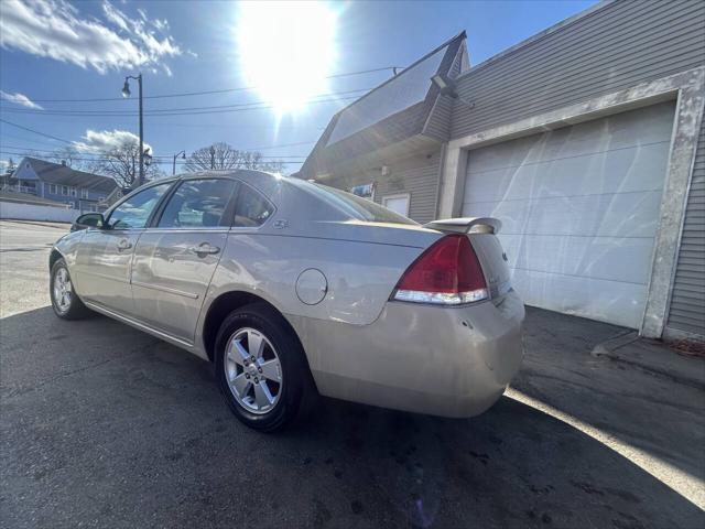 Photo of 2008 Champagne Chevrolet Impala