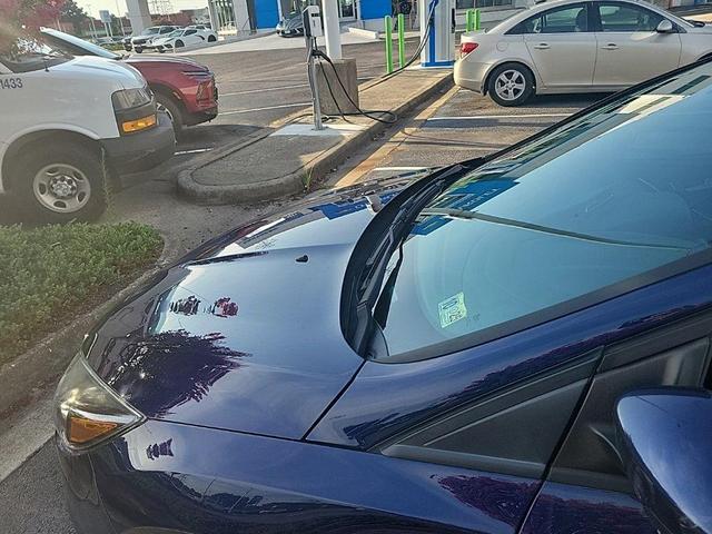 Photo of 2017 Kona Blue Ford Focus ST