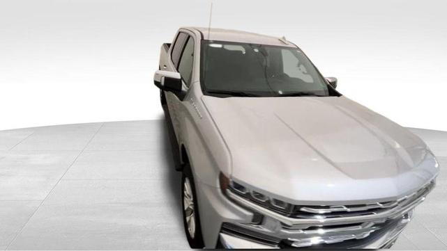 Photo of 2020 Silver Ice Metallic Chevrolet Silverado 1500