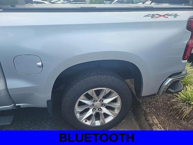 Photo of 2020 Silver Ice Metallic Chevrolet Silverado 1500