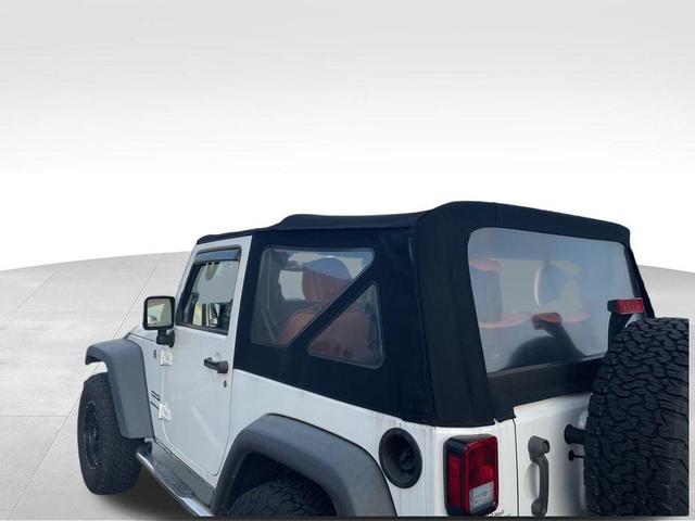 Photo of 2018 Bright White Clearcoat Jeep Wrangler JK