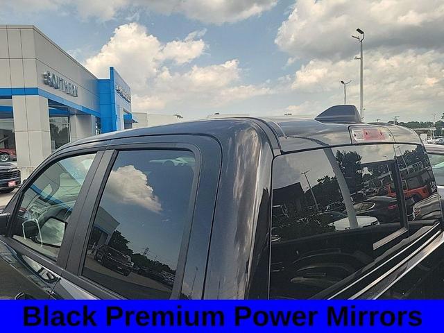 Photo of 2021 Diamond Black RAM 1500