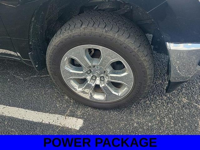 Photo of 2021 Diamond Black RAM 1500
