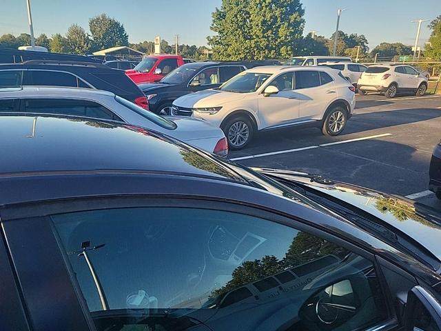 Photo of 2016 Tungsten Metallic Chevrolet Cruze Limited