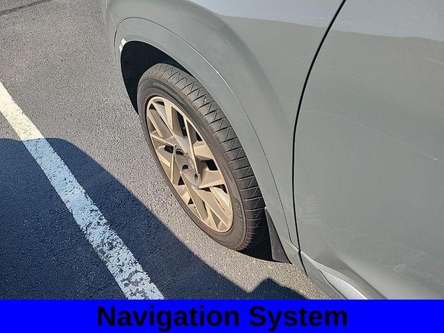 Photo of 2022 Hampton Gray Hyundai SANTA FE