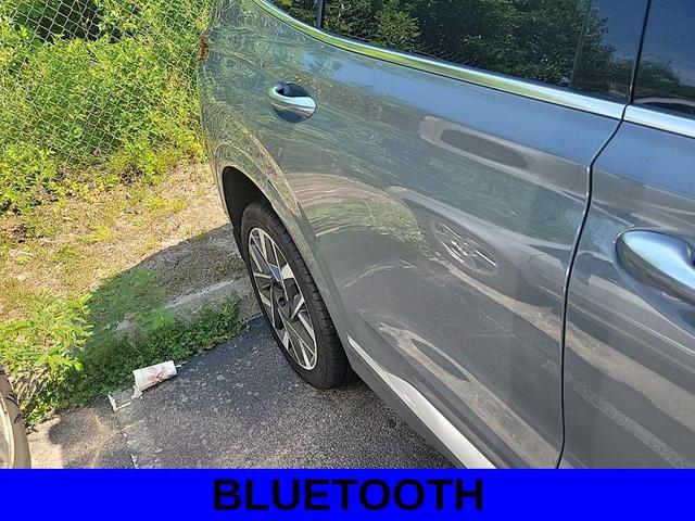 Photo of 2022 Hampton Gray Hyundai SANTA FE