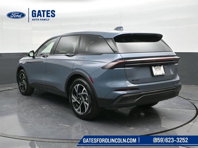 Photo of 2025 Blue Metallic Lincoln Nautilus