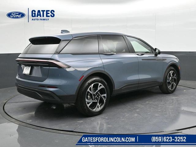 Photo of 2025 Blue Metallic Lincoln Nautilus