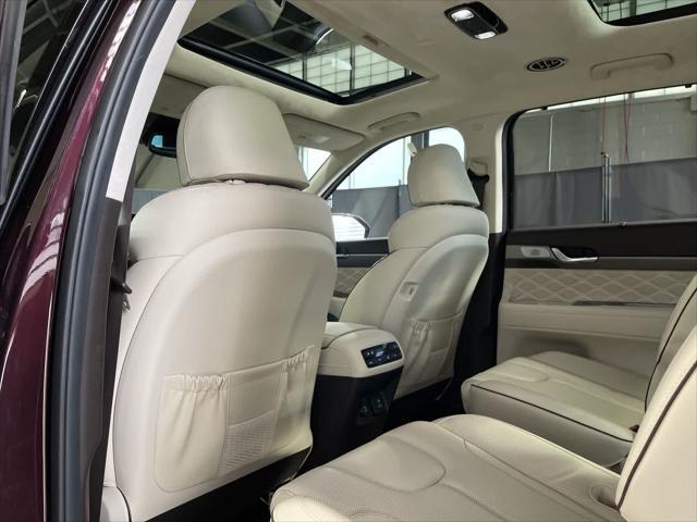 Photo of 2020 Burgundy Hyundai PALISADE