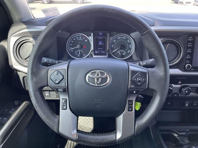 Photo of 2020 Super White Toyota Tacoma