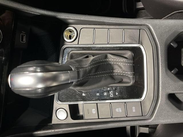 Photo of 2019 Pure White Volkswagen Jetta