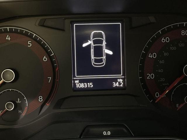 Photo of 2019 Pure White Volkswagen Jetta