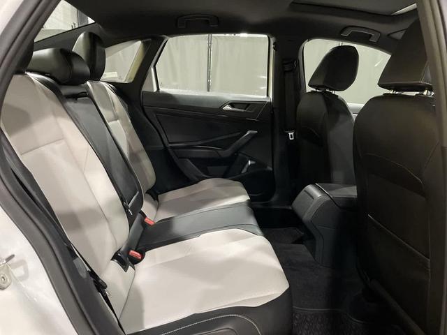 Photo of 2019 Pure White Volkswagen Jetta