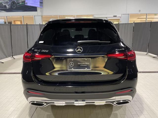 Photo of 2025 Black Mercedes-Benz GLC 300
